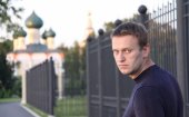 На ногу Алексея Навального надели электронный браслет